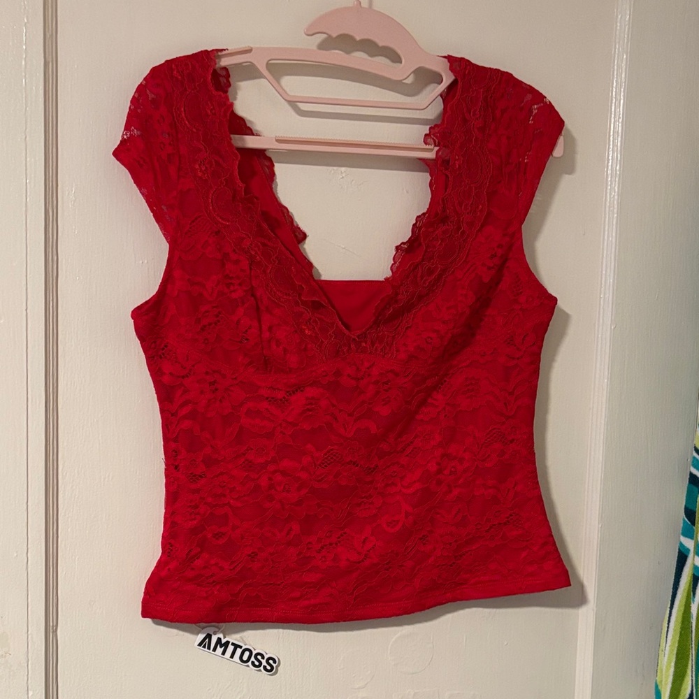 AMTOSS Red Lace V-Neck Women's Top